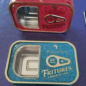 Decorative or storage tins 5-pc lot French and Italian
